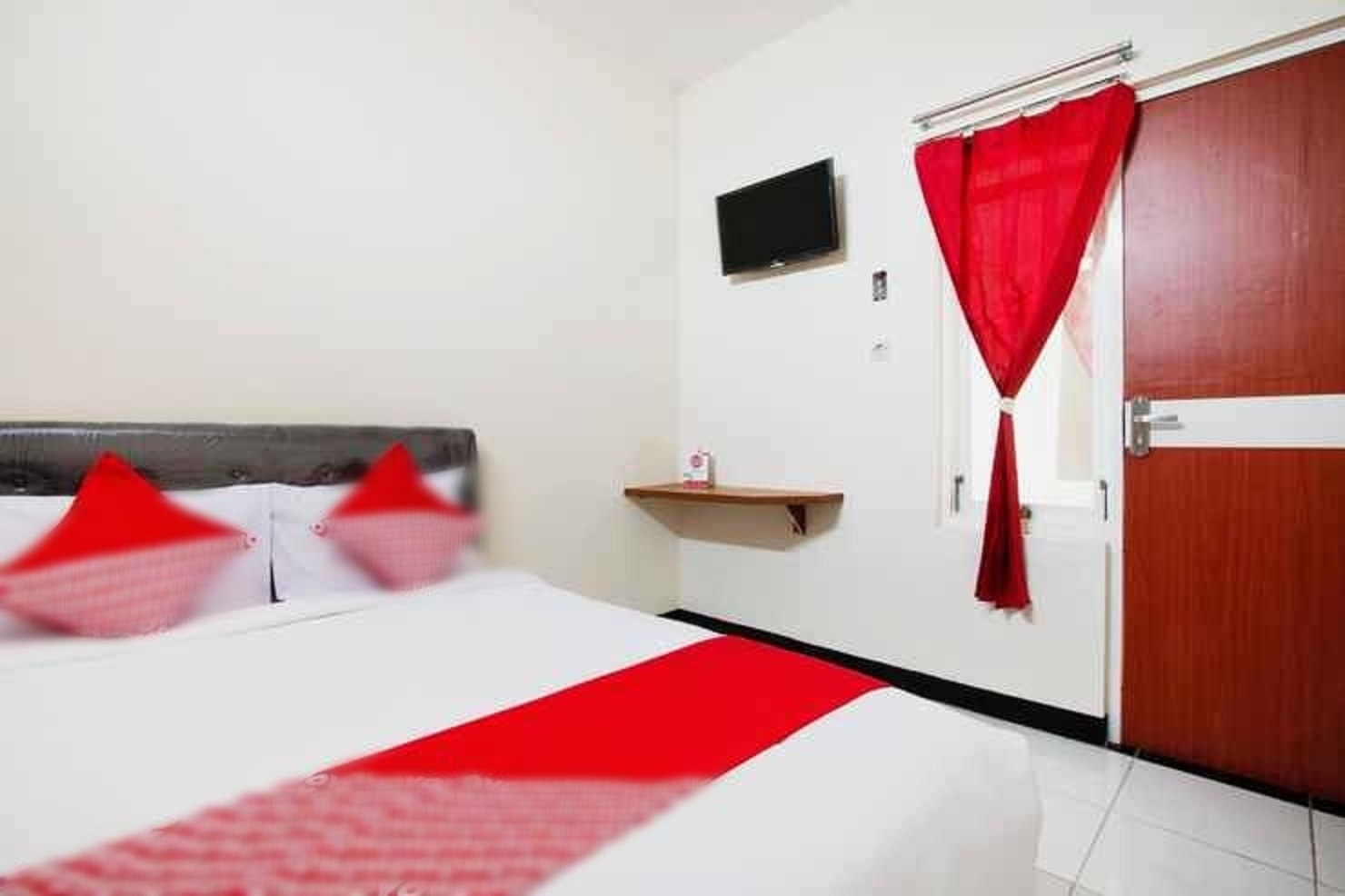 Cozzy Residence Syariah Malang Deluxe Room