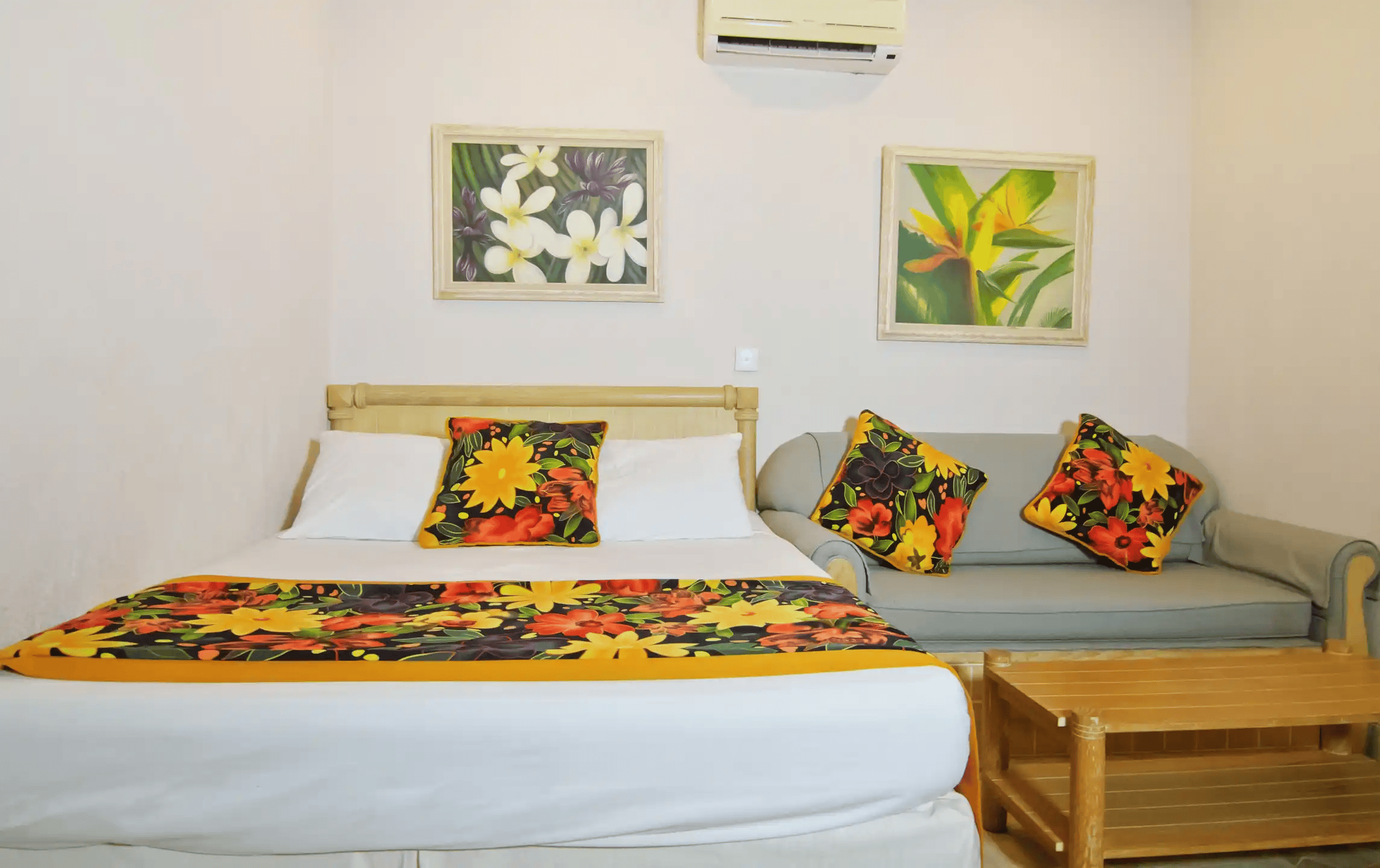 Hawaii Resort Family Suites Serang Banten