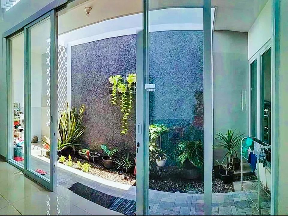 Villa Mangli Monochrome Syariah